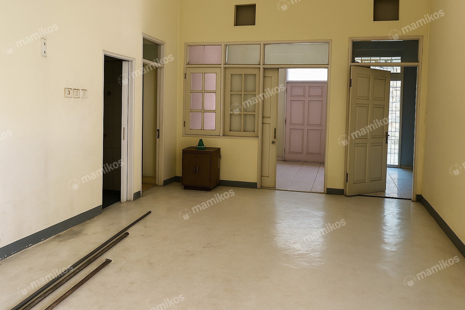 Rumah Sertifikat SHM 5 Kamar Tidur 4 Kamar Mandi Muara Karang Jakarta Utara