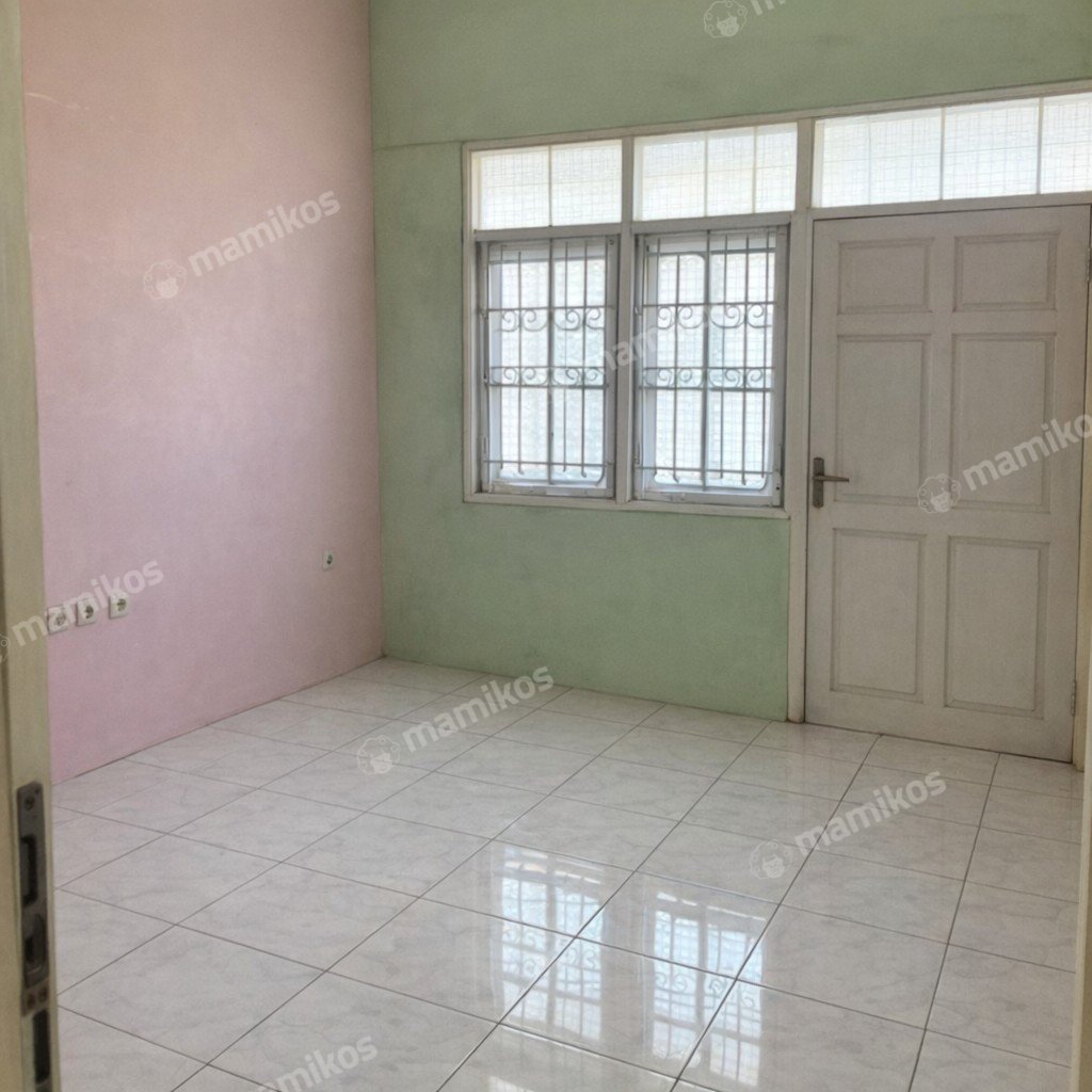 Rumah Sertifikat SHM 5 Kamar Tidur 4 Kamar Mandi Muara Karang Jakarta Utara - Photo 4