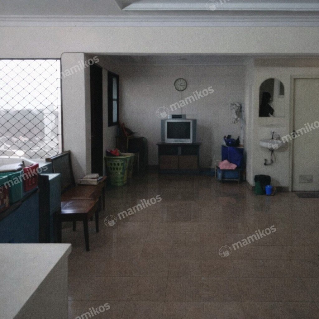 Rumah Sertifikat SHM 5 Kamar Tidur 3 Kamar Mandi Kembangan Baru Jakarta Barat - Photo 2