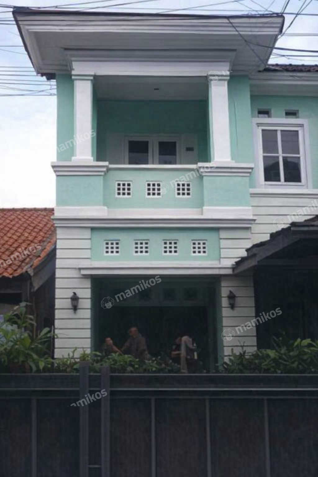 Rumah Sertifikat SHM 5 Kamar Tidur 4 Kamar Mandi Gandaria Jakarta Selatan - Photo 2
