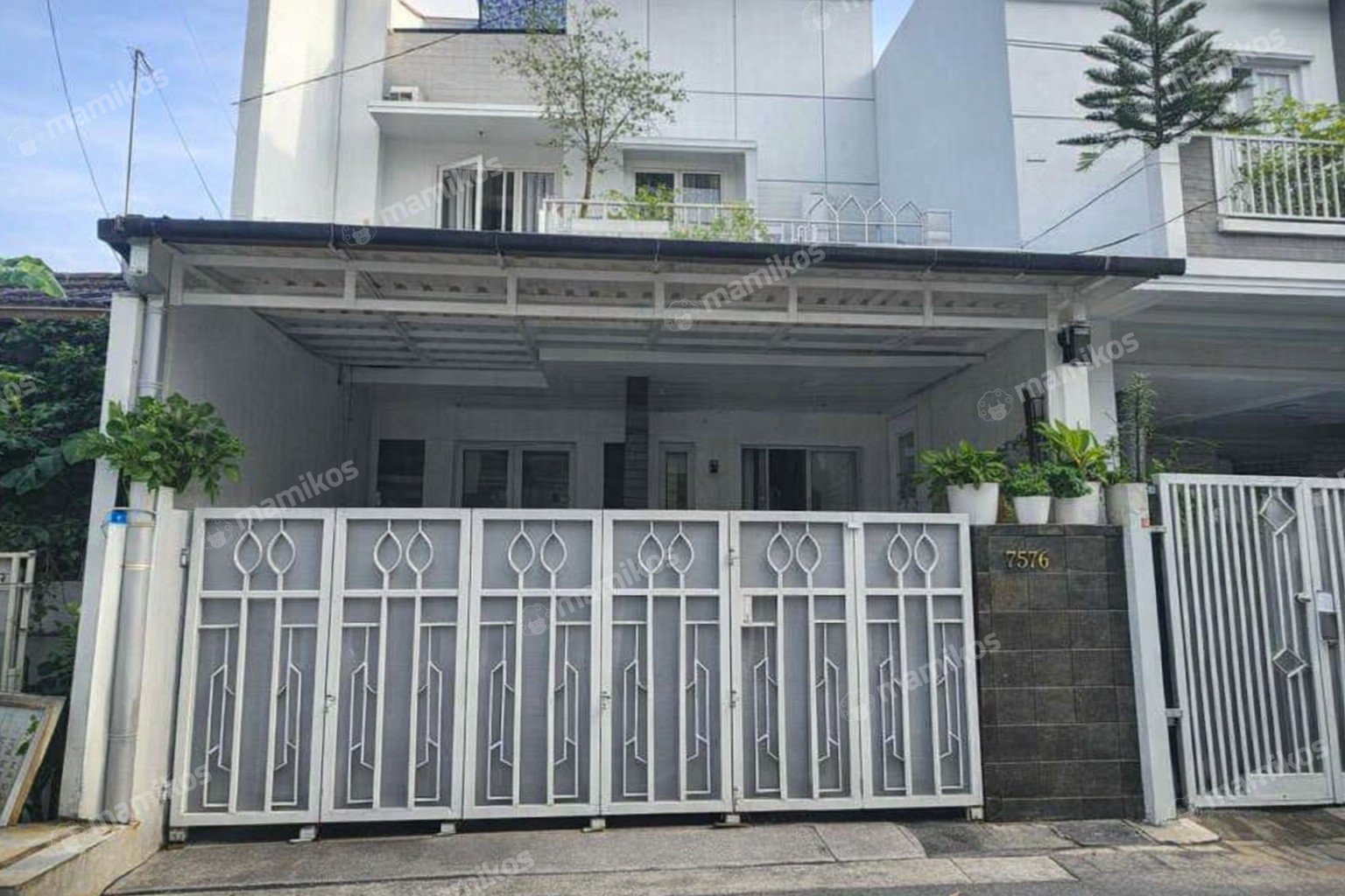 Rumah Sertifikat SHM 4 Kamar Tidur 3 Kamar Mandi Duren Sawit Jakarta Timur