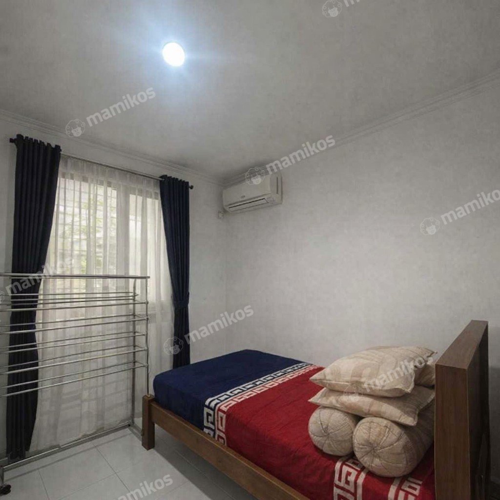 Rumah Sertifikat SHM 4 Kamar Tidur 3 Kamar Mandi Duren Sawit Jakarta Timur - Photo 3
