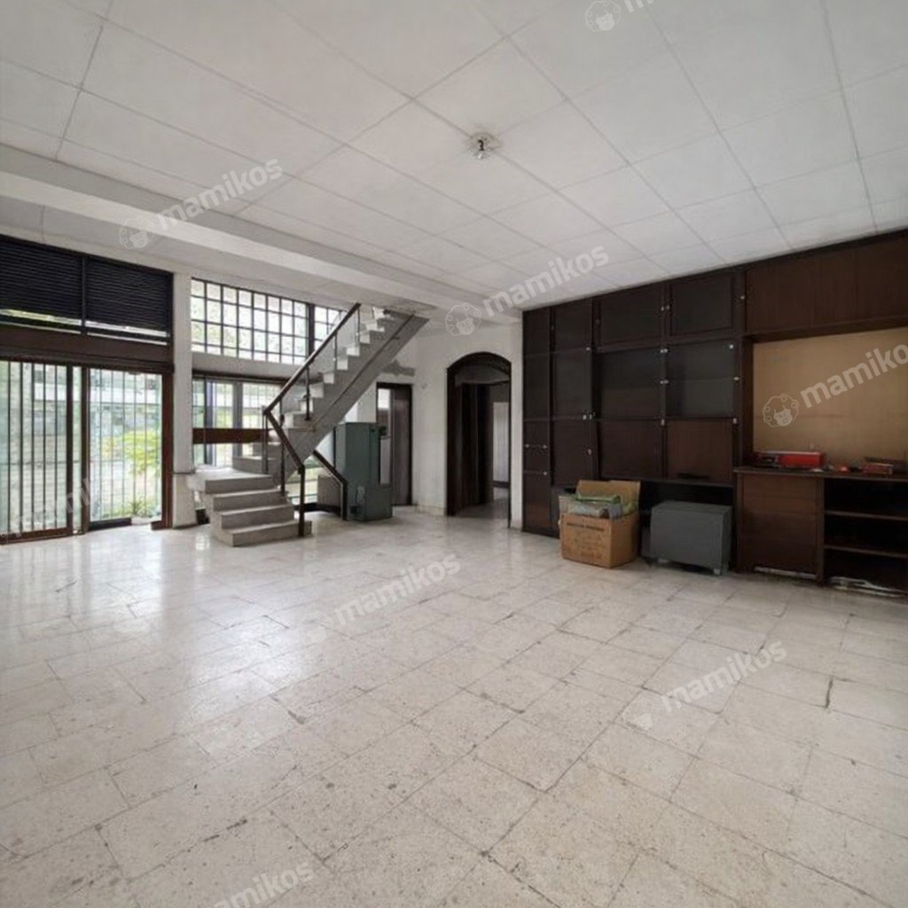 Rumah Sertifikat SHM 6 Kamar Tidur 4 Kamar Mandi Pondok Indah Jakarta Selatan - Photo 3