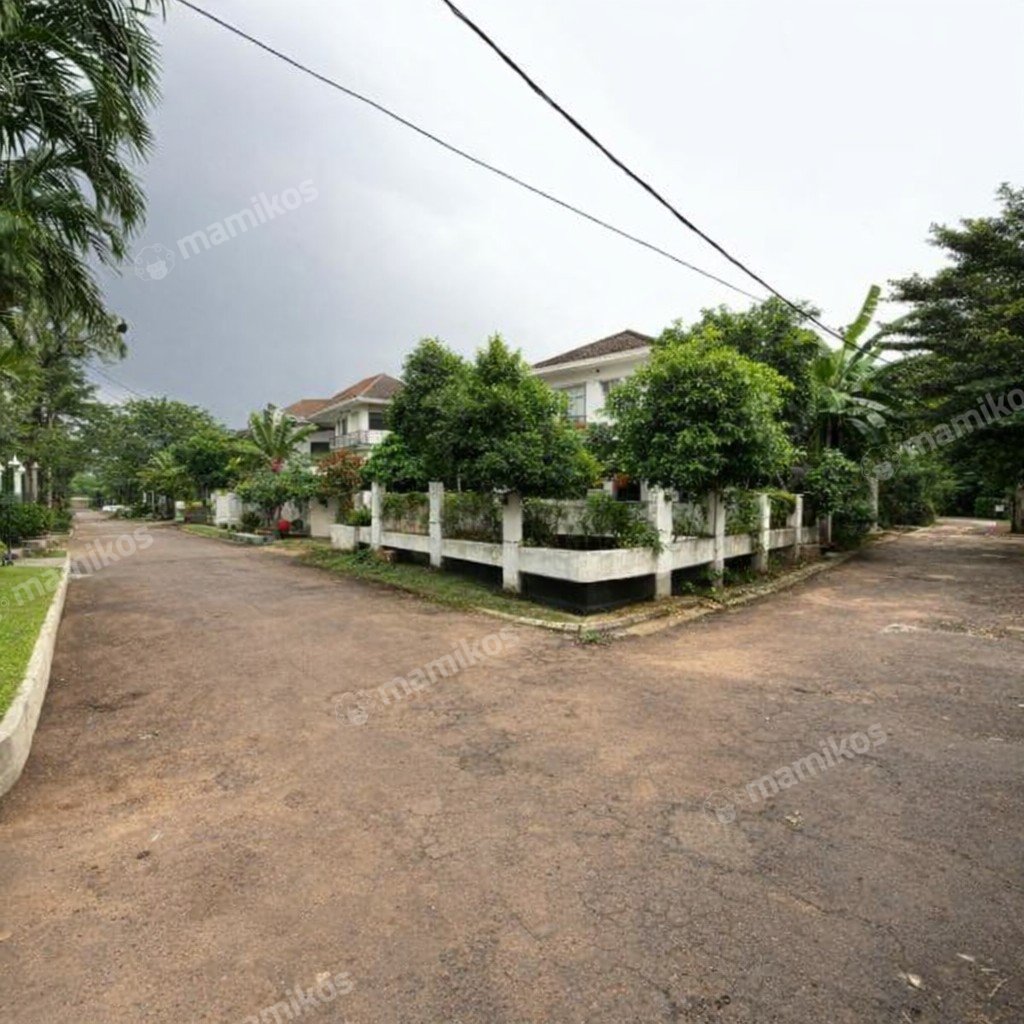 Rumah Sertifikat SHM 5 Kamar Tidur 4 Kamar Mandi Cinere Jakarta Selatan - Photo 2