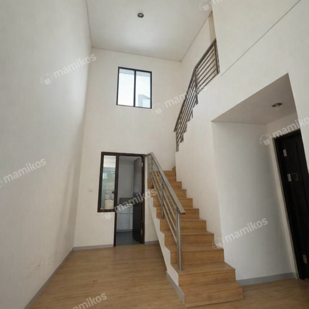 Rumah 4 Kamar Tidur 2 Kamar Mandi 1 Lantai Jakarta Garden City Jakarta Timur - Photo 4