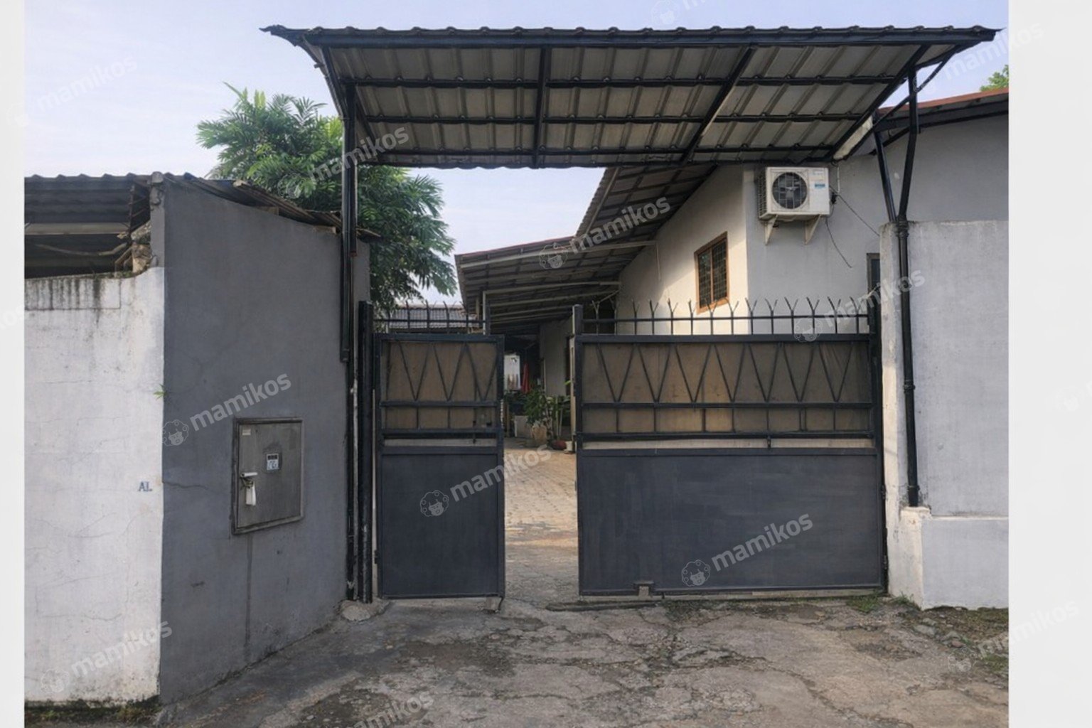 Rumah Sertifikat SHM 10 Kamar Tidur 10 Kamar Mandi Gandaria Jakarta Selatan