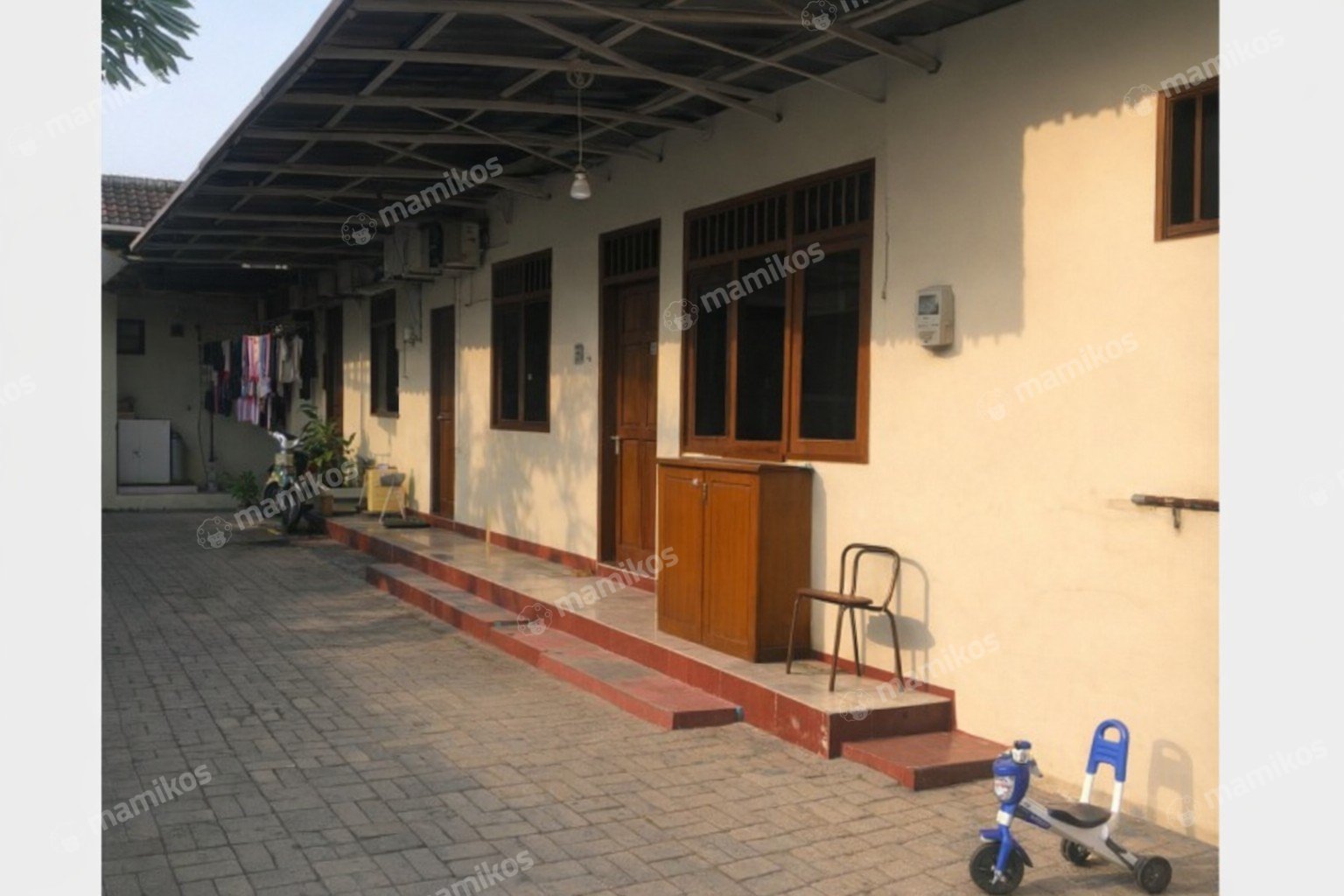 Rumah Sertifikat SHM 10 Kamar Tidur 10 Kamar Mandi Gandaria Jakarta Selatan - Photo 4