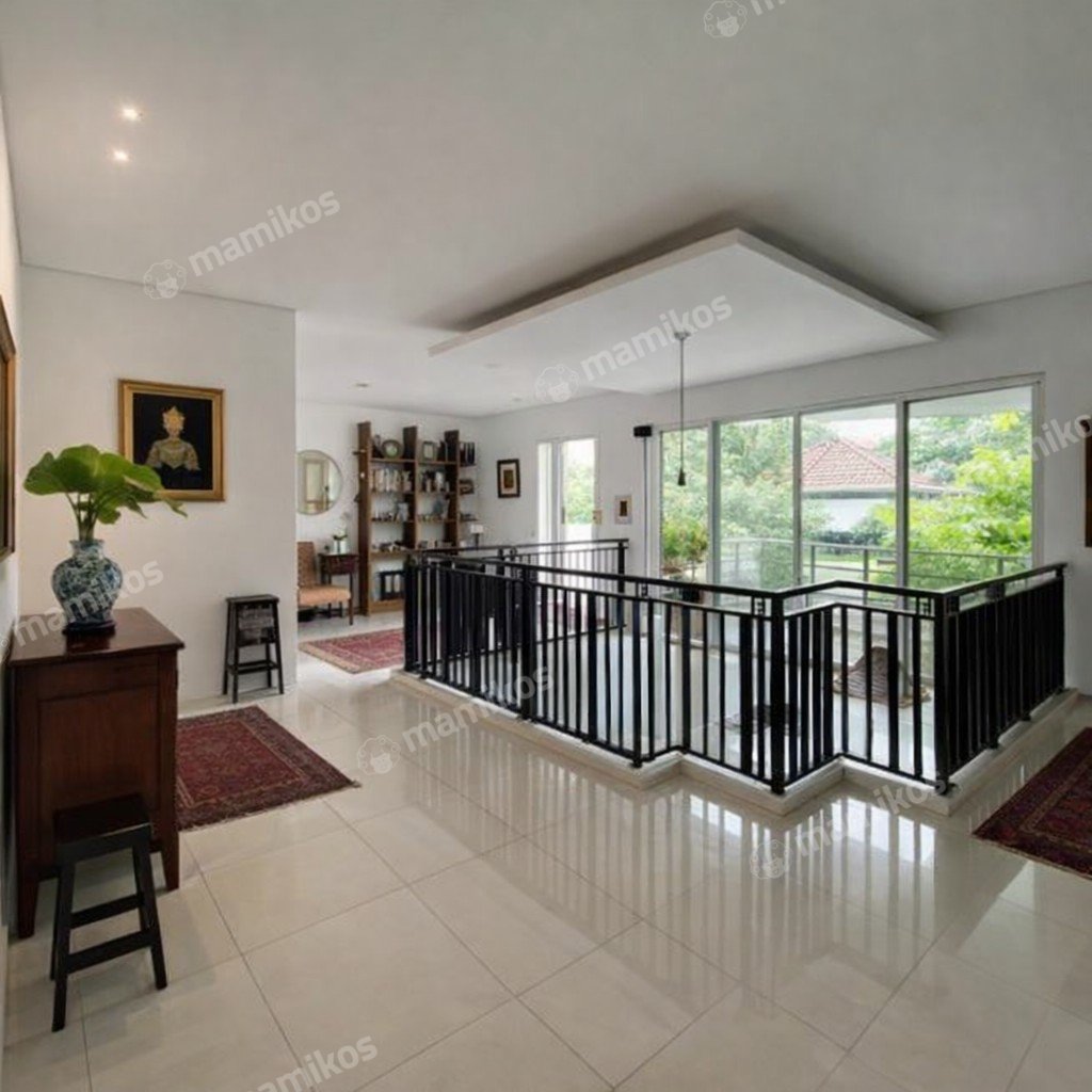 Rumah Sertifikat SHM 4 Kamar Tidur 4 Kamar Mandi Kebayoran Baru Jakarta Selatan - Photo 3