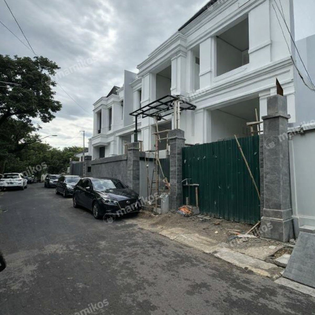 Rumah Sertifikat SHM 4 Kamar Tidur 5 Kamar Mandi Kebayoran Baru Jakarta Selatan - Photo 2