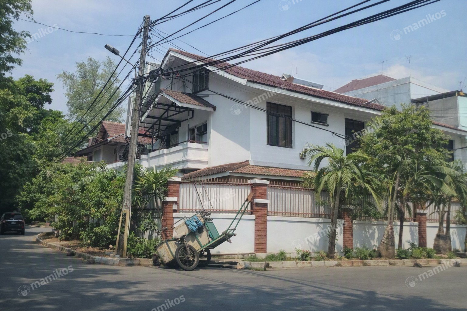 Rumah Sertifikat SHM 8 Kamar Tidur 4 Kamar Mandi Kelapa Gading Jakarta Utara - Photo 2