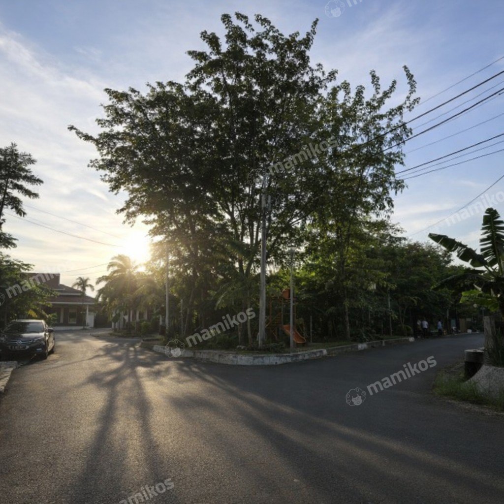 Rumah Sertifikat SHM 3 Kamar Tidur 3 Kamar Mandi Gudang Peluru Jakarta Selatan - Photo 4