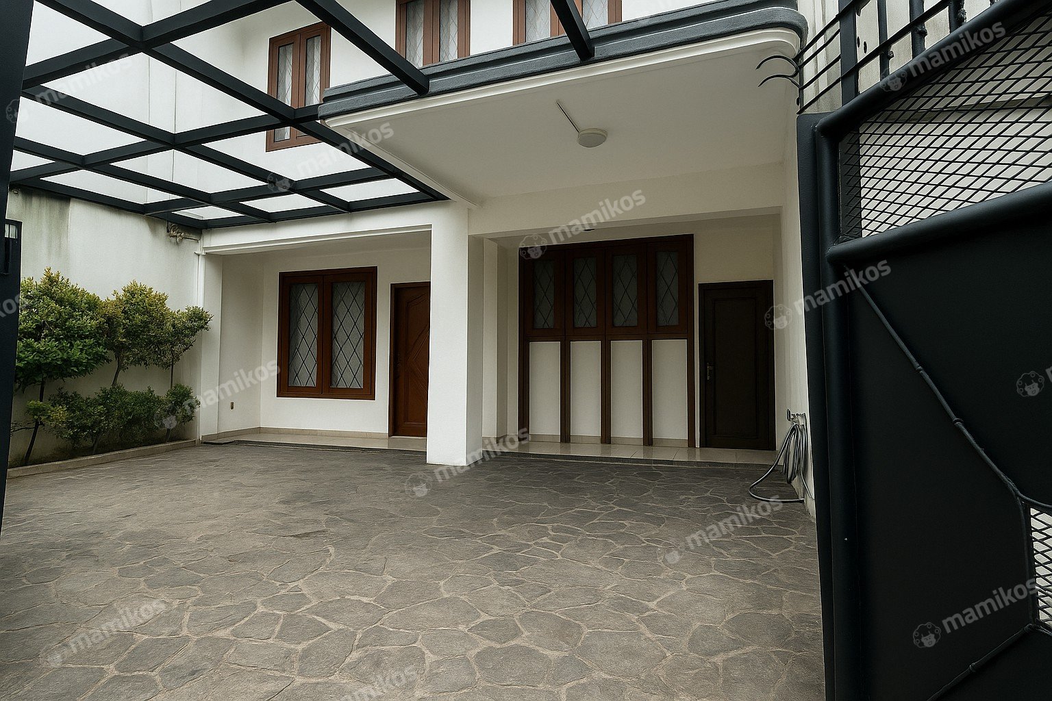Rumah Sertifikat SHM 4 Kamar Tidur 3 Kamar Mandi Rawamangun Jakarta Timur
