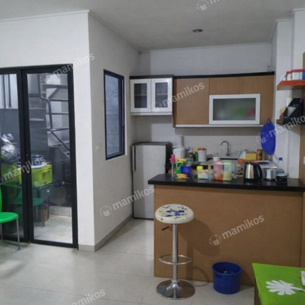 Rumah Sertifikat SHM 4 Kamar Tidur 3 Kamar Mandi Kedoya Jakarta Barat - Photo 2