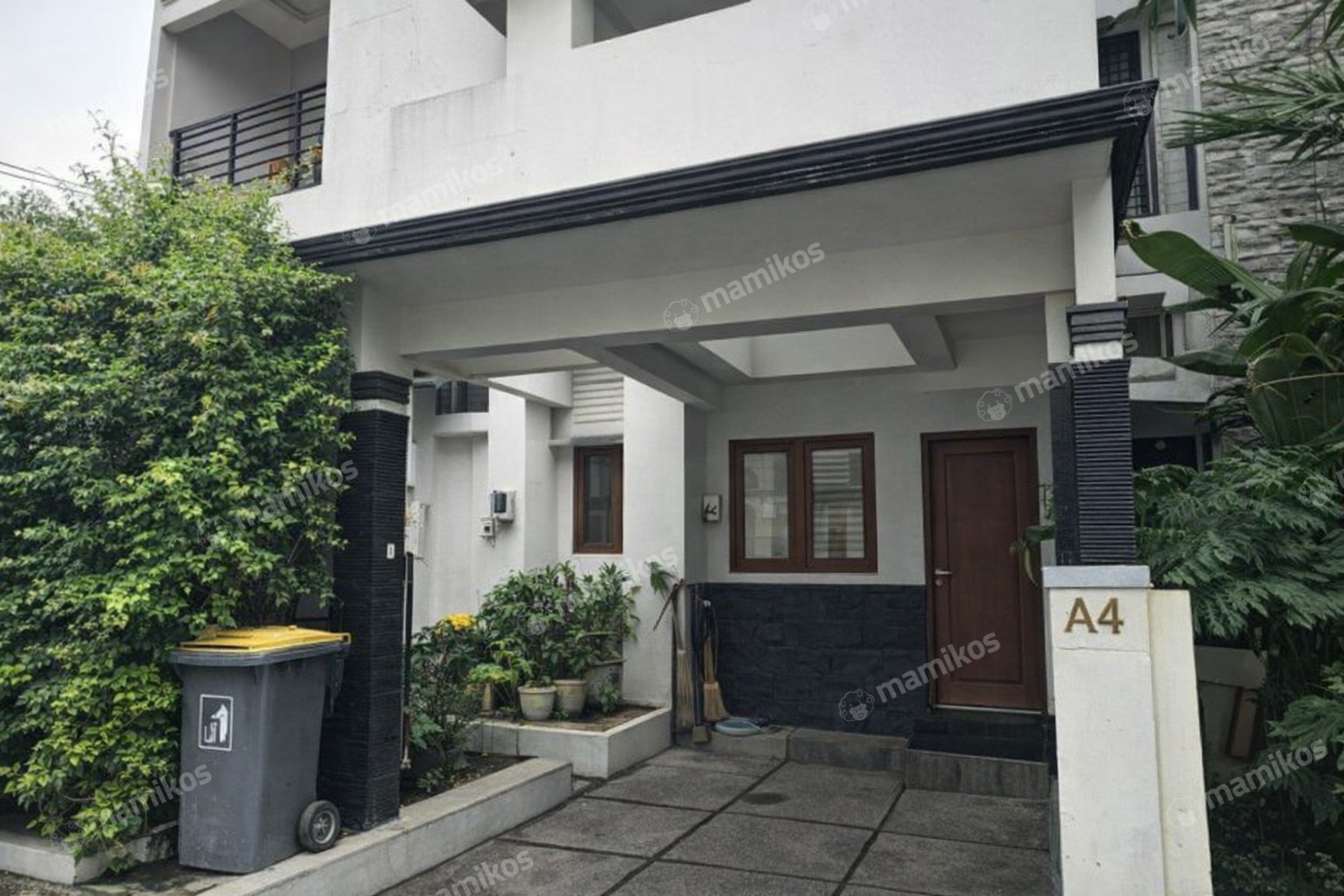 Rumah Sertifikat SHM 4 Kamar Tidur 4 Kamar Mandi Condet Jakarta Timur
