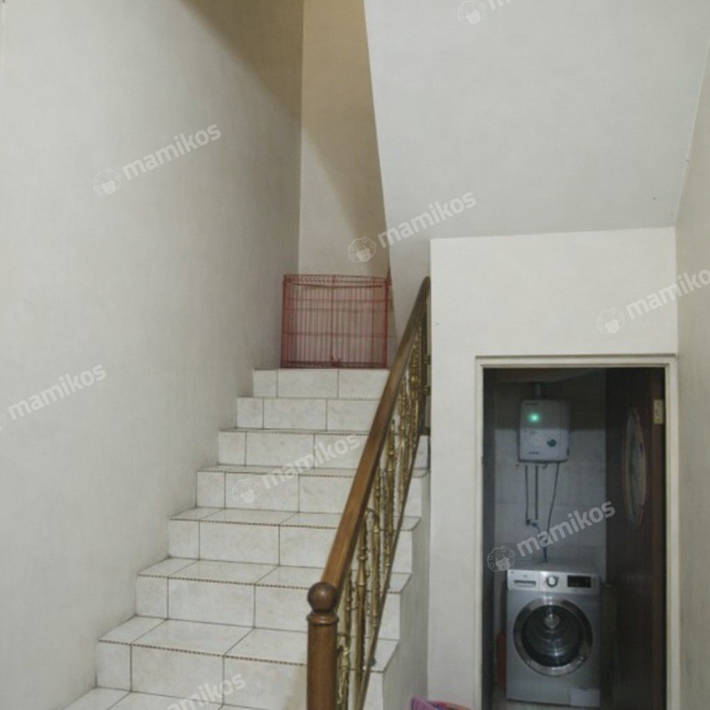 Rumah Sertifikat SHM 6 Kamar Tidur 5 Kamar Mandi Cengkareng Barat Jakarta Barat - Photo 4