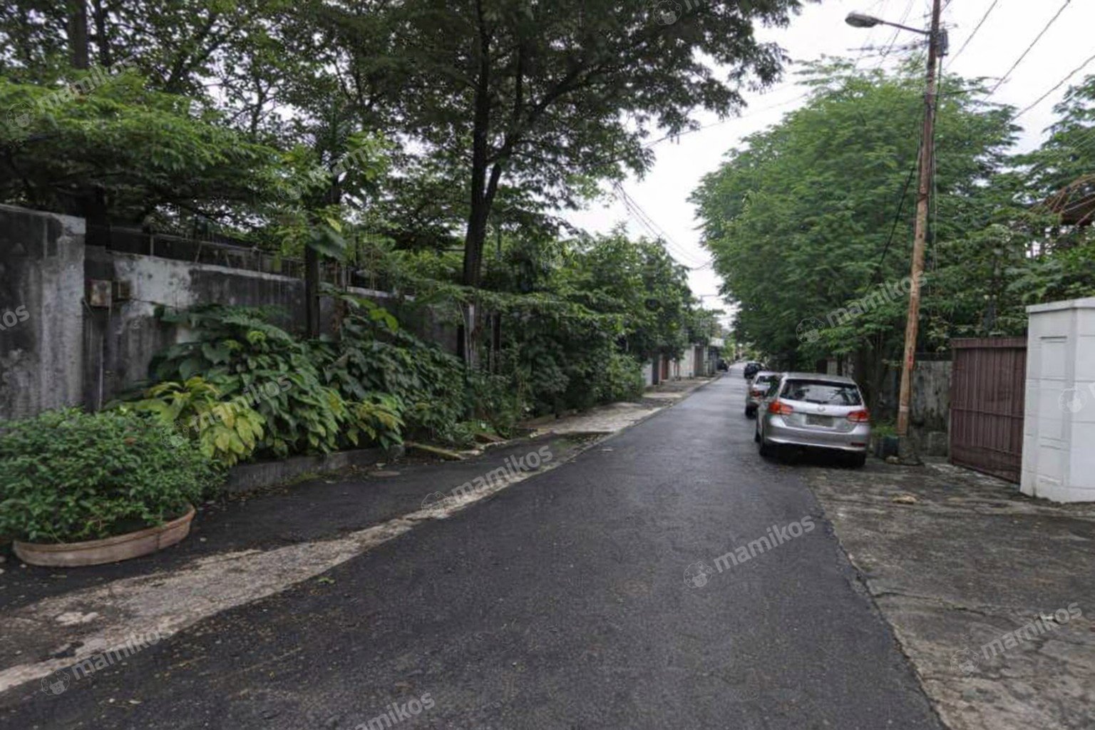 Rumah Sertifikat SHM 3 Kamar Tidur 2 Kamar Mandi SCBD Jakarta Selatan - Photo 2