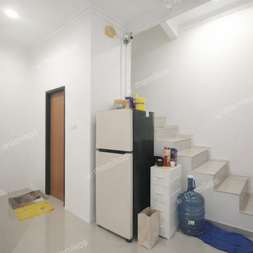 Rumah Sertifikat SHM 3 Kamar Tidur 2 Kamar Mandi Duren Sawit Jakarta Timur - Photo 4