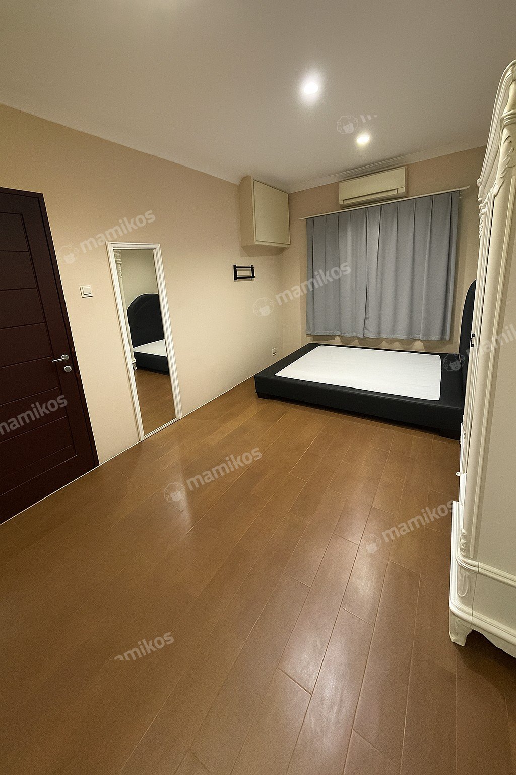 Rumah Sertifikat SHM 3 Kamar Tidur 3 Kamar Mandi Kembangan Selatan Jakarta Barat - Photo 2