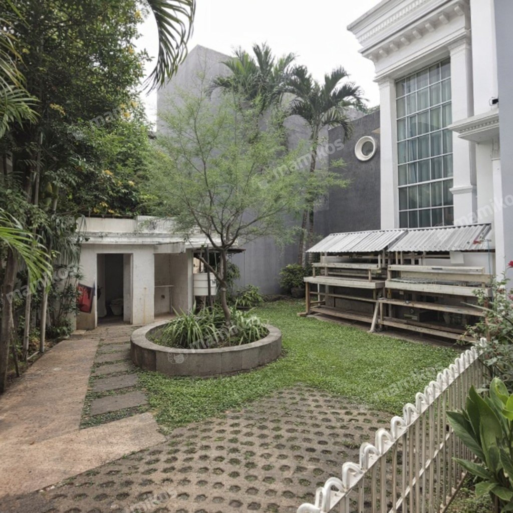 Rumah Sertifikat SHM 6 Kamar Tidur 4 Kamar Mandi Raffles Hills Jakarta Timur - Photo 4