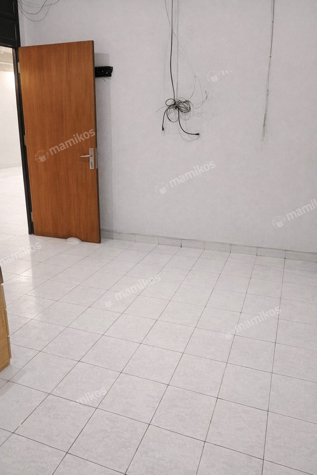 Rumah Sertifikat SHM 3 Kamar Tidur 1 Kamar Mandi Sunter Jakarta Utara - Photo 2