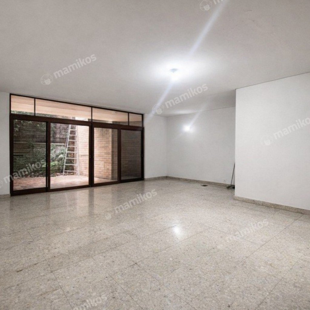 Rumah Sertifikat SHM 5 Kamar Tidur 3 Kamar Mandi Pondok Indah Jakarta Selatan - Photo 5