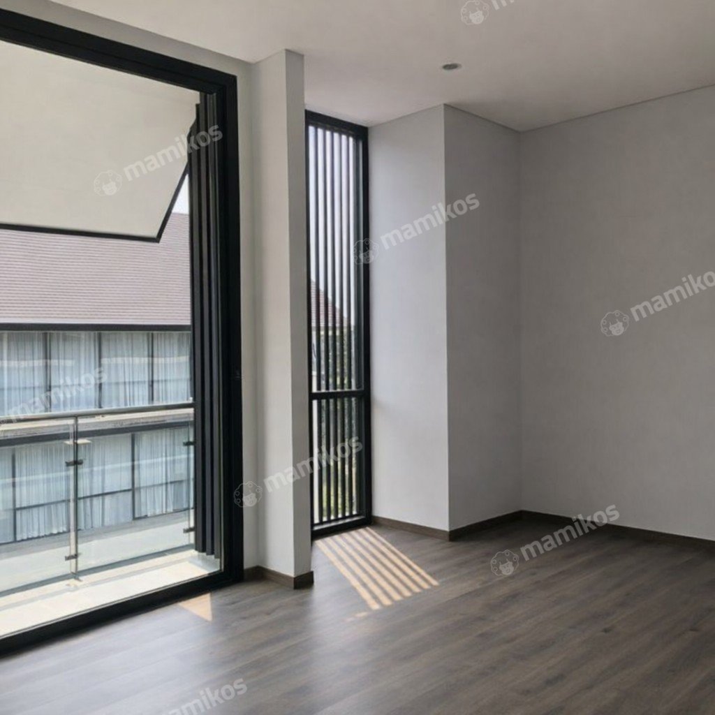 Rumah 3 Kamar Tidur 3 Kamar Mandi 3 Lantai Lebak Bulus Jakarta Selatan - Photo 2