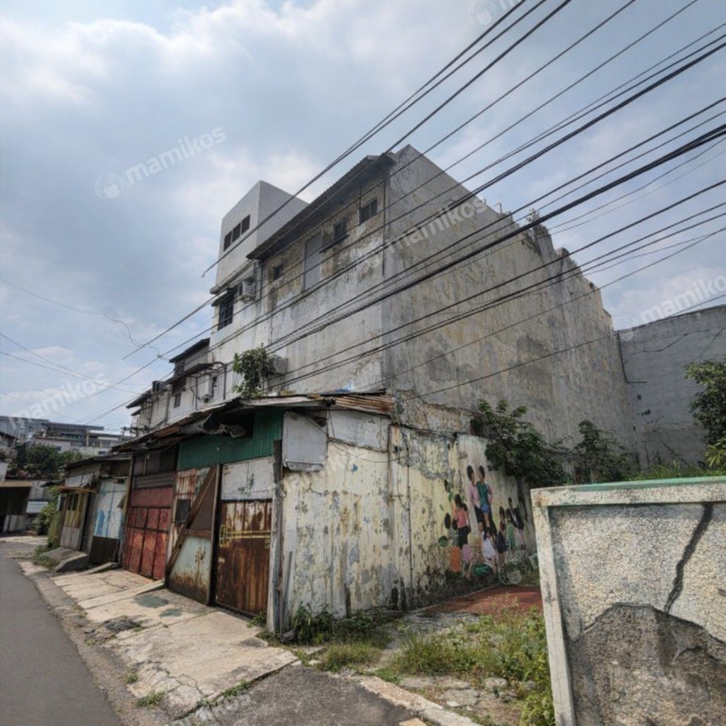 Rumah Sertifikat HGB 3 Kamar Tidur 2 Kamar Mandi Kebayoran Baru Jakarta Selatan - Photo 3