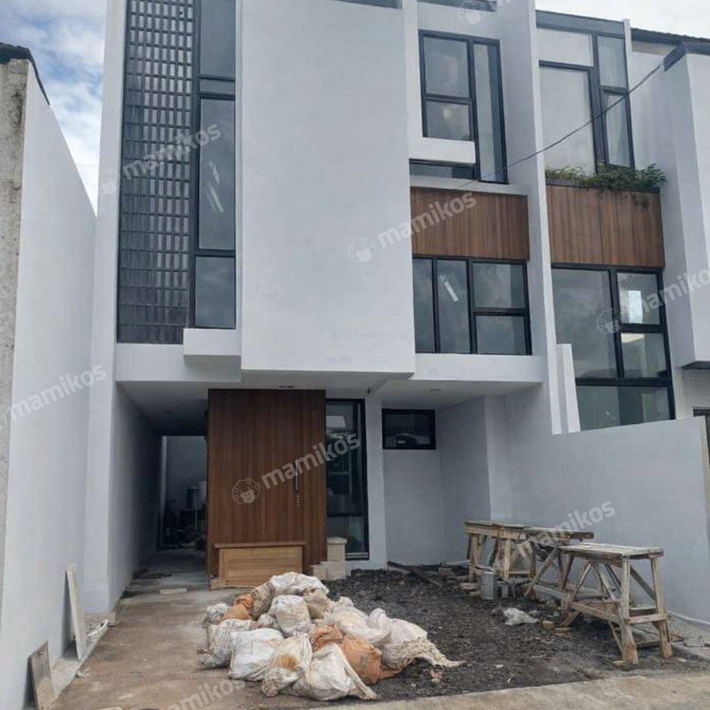 Rumah Sertifikat SHM 3 Kamar Tidur 3 Kamar Mandi Duren Sawit Jakarta Timur - Photo 4