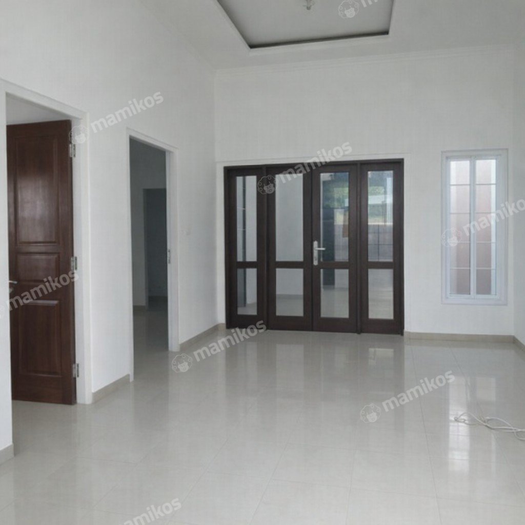 Rumah Sertifikat SHM 3 Kamar Tidur 3 Kamar Mandi Citra Grand Jakarta Timur - Photo 2
