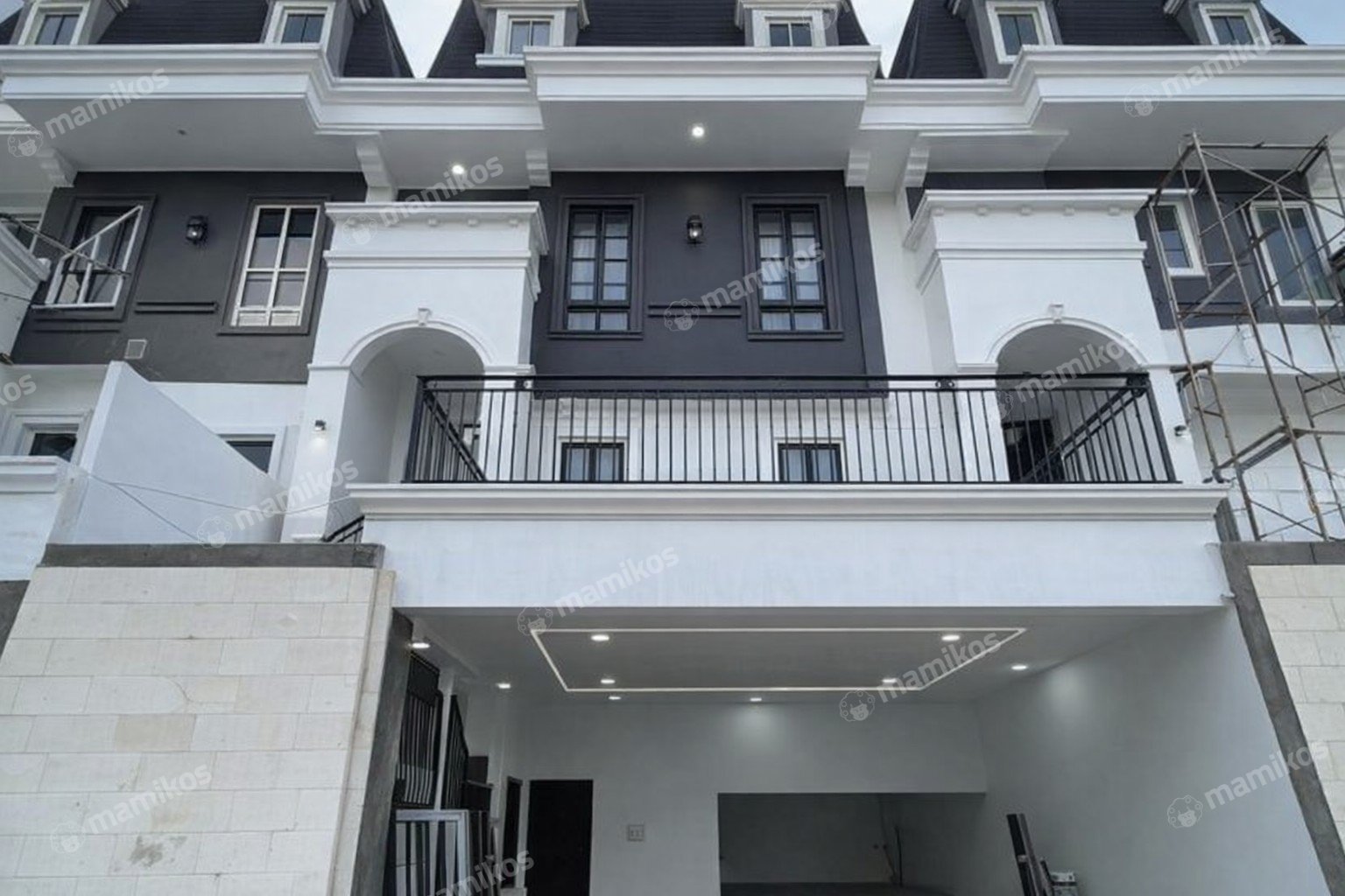 Rumah 6KT 4KM Pejaten Jakarta Selatan