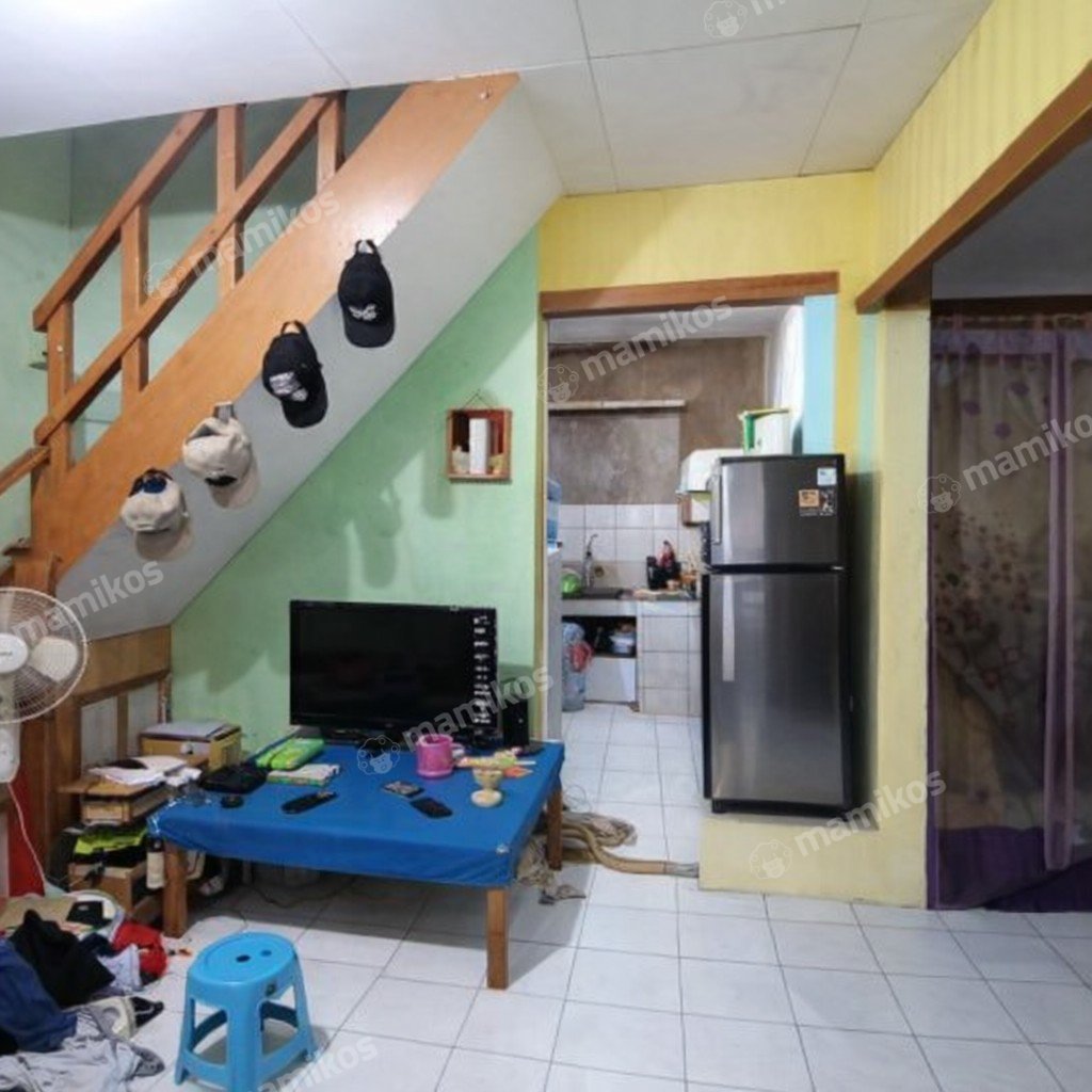 Rumah Sertifikat SHM 4 Kamar Tidur 1 Kamar Mandi Tanjung Duren Jakarta Barat - Photo 2