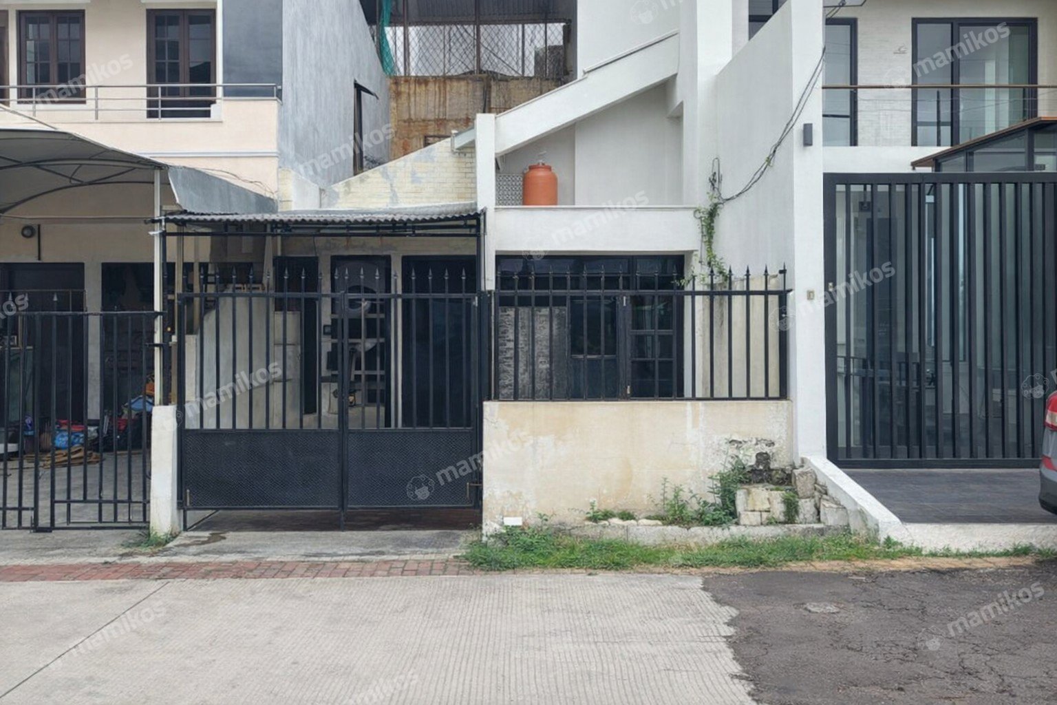 Rumah Sertifikat SHM 2 Kamar Tidur 2 Kamar Mandi Green garden Jakarta Barat