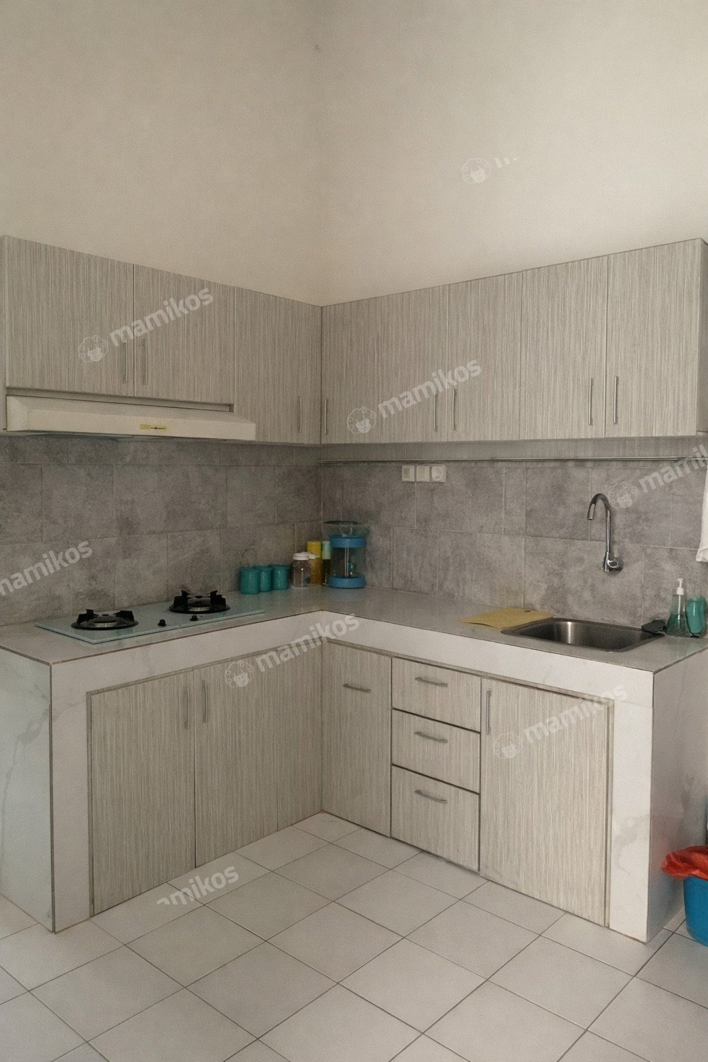 Rumah Sertifikat SHM 4 Kamar Tidur 4 Kamar Mandi Pantai Indah Kapuk Jakarta Utara - Photo 3