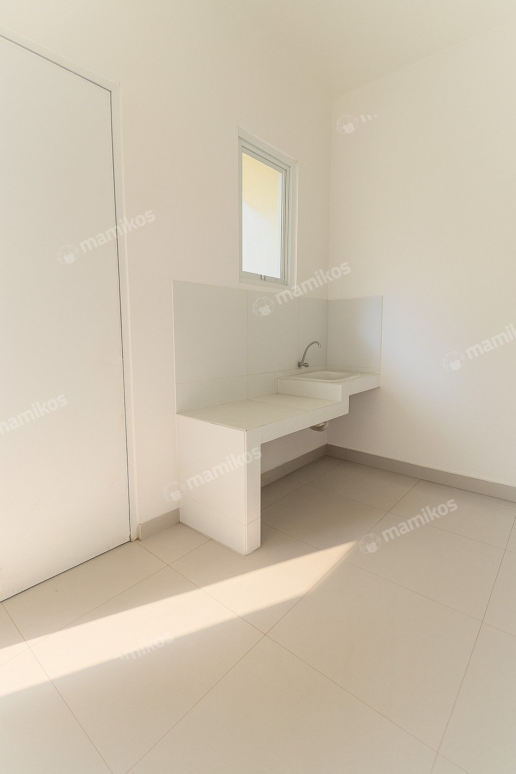 Rumah Sertifikat SHM 4 Kamar Tidur 3 Kamar Mandi Jakarta Garden City Jakarta Timur - Photo 4