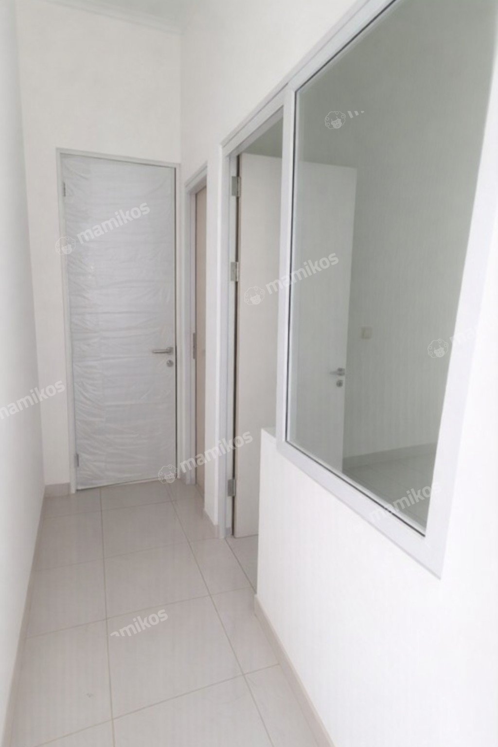 Rumah Sertifikat SHM 4 Kamar Tidur 3 Kamar Mandi Jakarta Garden City Jakarta Timur - Photo 5