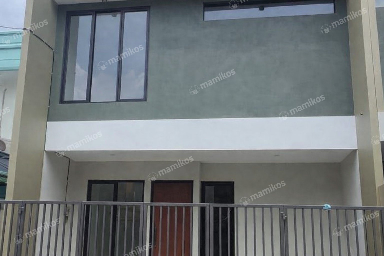 Rumah Sertifikat SHM 5 Kamar Tidur 4 Kamar Mandi Kelapa Gading Jakarta Utara