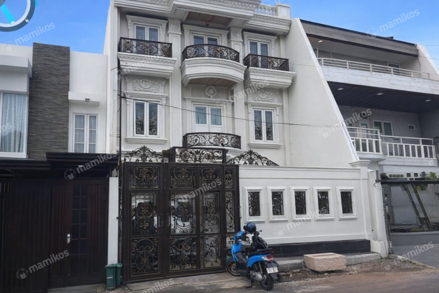 Rumah Sertifikat SHM 5 Kamar Tidur 4 Kamar Mandi Cengkareng Jakarta Barat