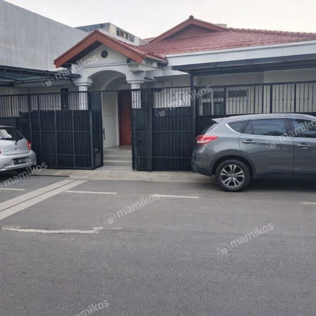 Rumah Sertifikat SHM 17 Kamar Tidur 6 Kamar Mandi Kemanggisan Jakarta Barat - Photo 3