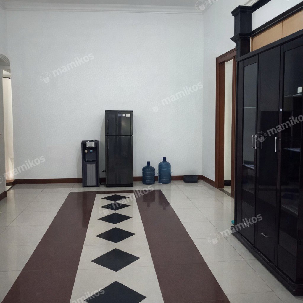Rumah Sertifikat SHM 17 Kamar Tidur 6 Kamar Mandi Kemanggisan Jakarta Barat - Photo 5
