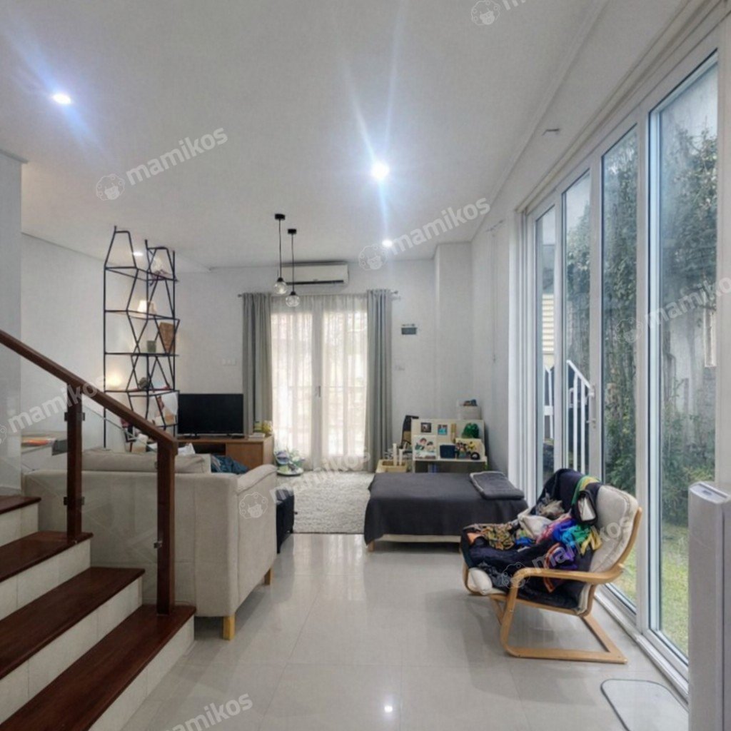 Rumah Sertifikat SHM 3 Kamar Tidur 3 Kamar Mandi Lebak Bulus Jakarta Selatan - Photo 5