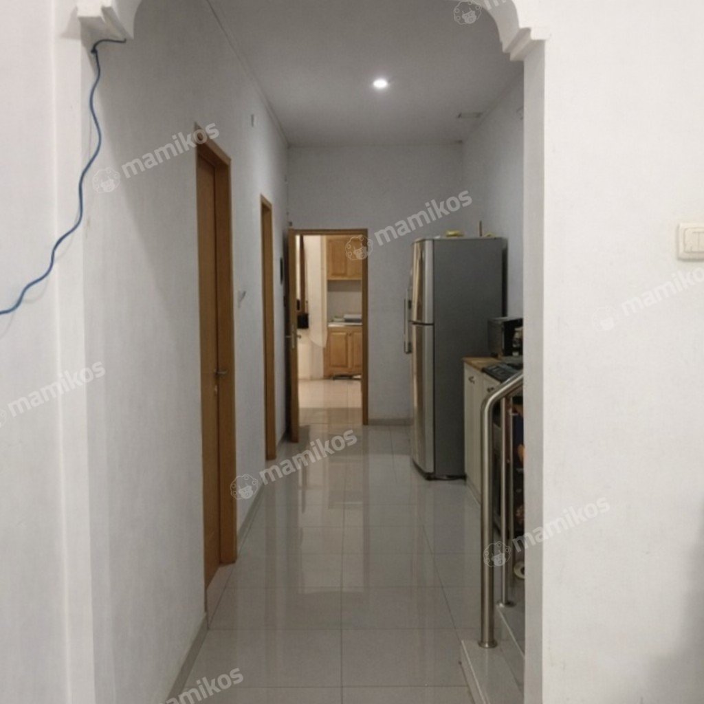 Rumah Sertifikat SHM 5 Kamar Tidur 4 Kamar Mandi Semanan Jakarta Barat - Photo 4