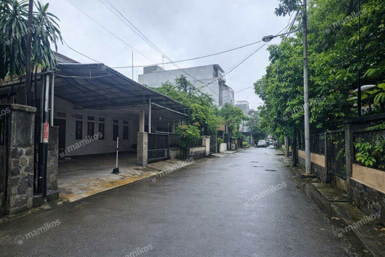 Rumah Sertifikat HGB 2 Kamar Tidur 1 Kamar Mandi Mampang Jakarta Selatan - Photo 4