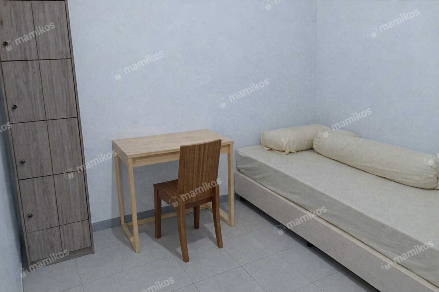 Rumah Sertifikat SHM 50 Kamar Tidur 18 Kamar Mandi Bintaro Jakarta Selatan - Photo 2