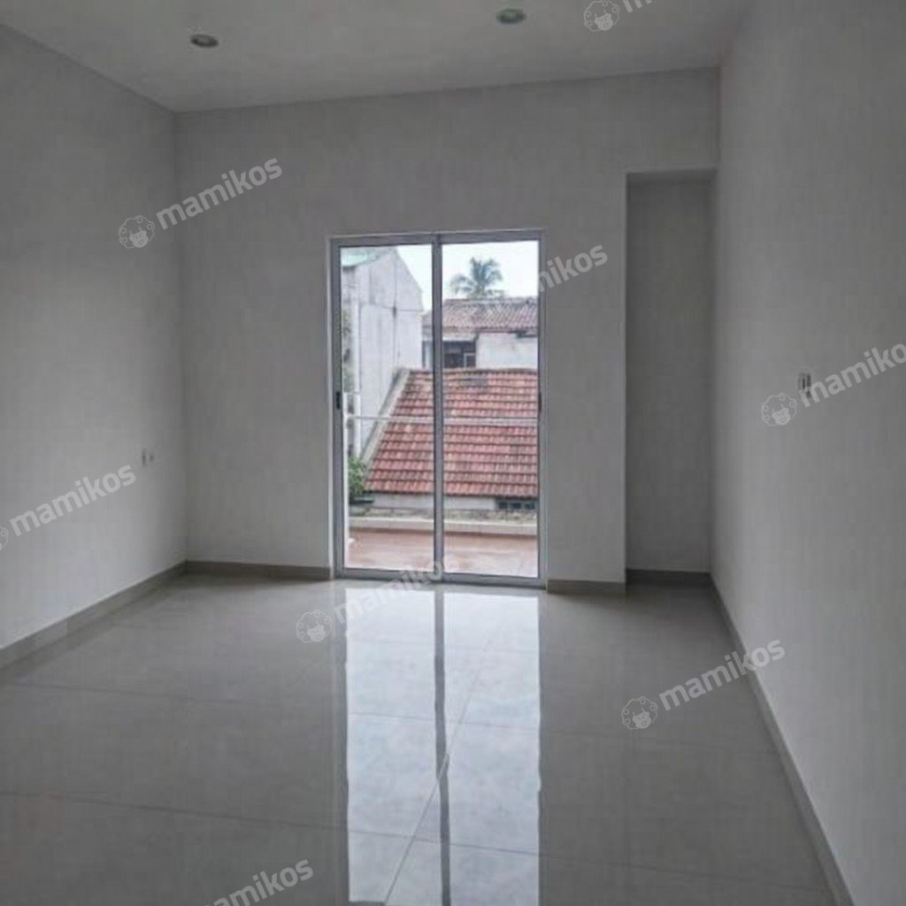Rumah Sertifikat SHM 3 Kamar Tidur 3 Kamar Mandi Kalideres Jakarta Barat - Photo 5