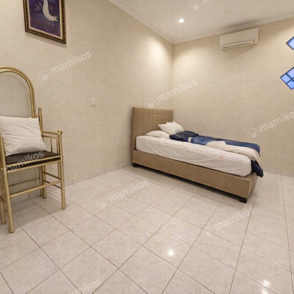 Rumah Sertifikat SHM 4 Kamar Tidur 3 Kamar Mandi Duren Sawit Jakarta Timur - Photo 4