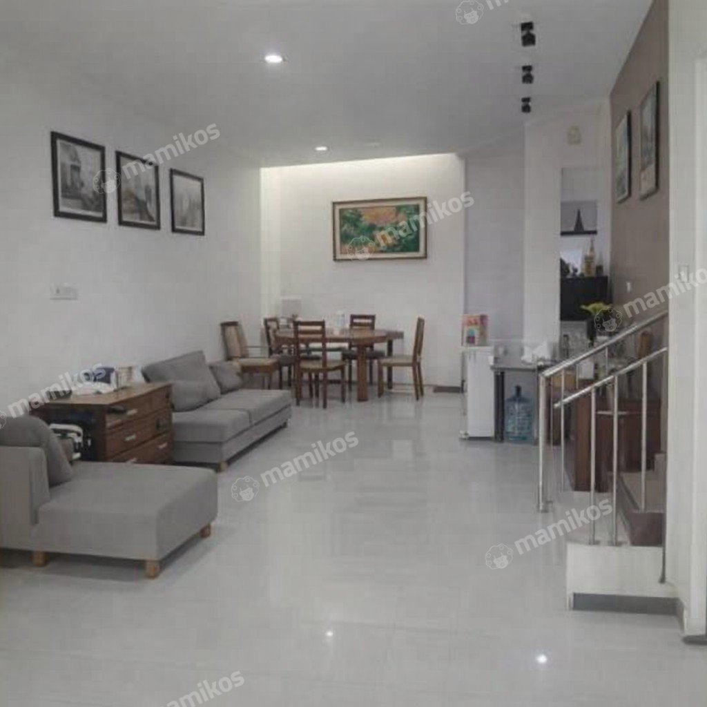 Rumah Sertifikat SHM 4 Kamar Tidur 2 Kamar Mandi Daan Mogot Jakarta Barat - Photo 2