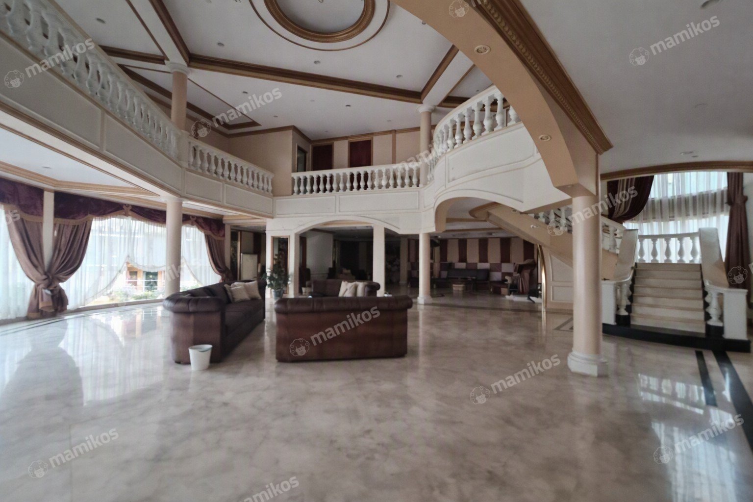Rumah Sertifikat SHM 6 Kamar Tidur 6 Kamar Mandi Pantai Mutiara Jakarta Utara - Photo 5