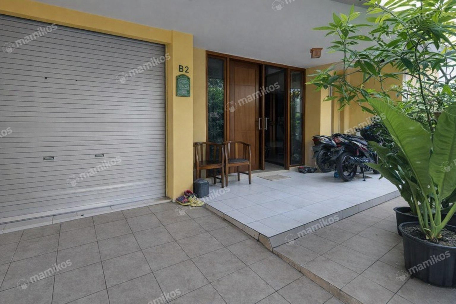 Rumah Sertifikat SHM 5 Kamar Tidur 4 Kamar Mandi Green Ville Jakarta Barat