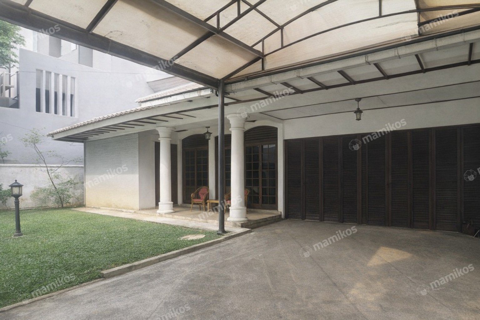 Rumah Sertifikat SHM 5 Kamar Tidur 3 Kamar Mandi Kuningan Jakarta Selatan
