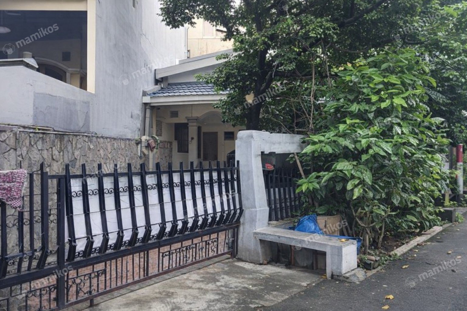 Rumah 4 Kamar Tidur 3 Kamar Mandi 1 Lantai Tanjung Priok Jakarta Utara